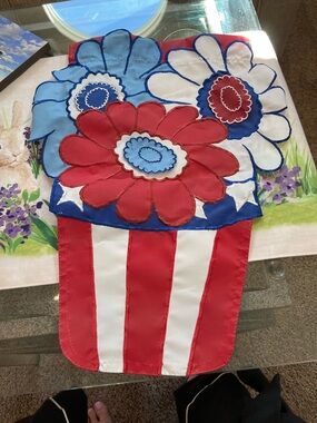 Patriotic Red, White & Blue Floral Flag Banner